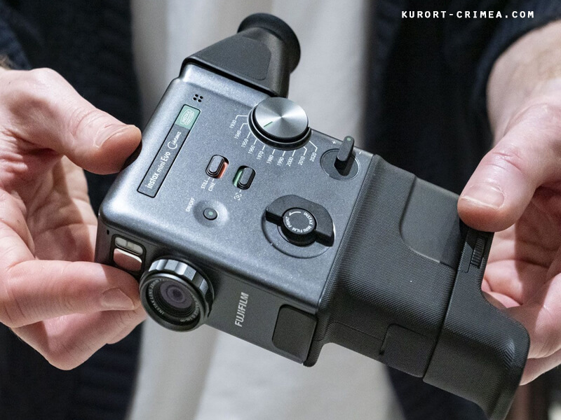 Fujifilm Instax Mini Evo Cinema